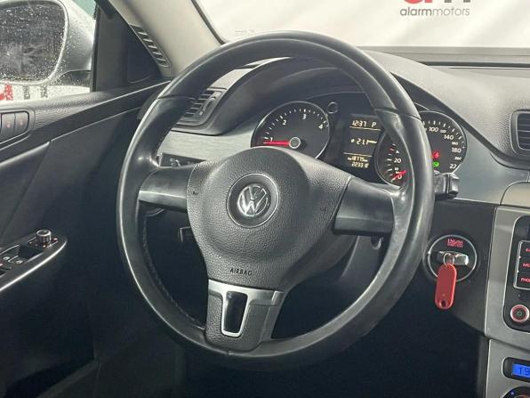 Volkswagen Passat B6 с пробегом 2009 года, цена 679 000 рублей, 220000 км, универсал, Автокод Объявления