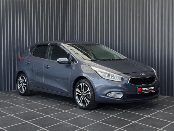 Kia Ceed II с пробегом 2014 года, цена 1 057 000 рублей, 178031 км, хэтчбек, Автокод Объявления