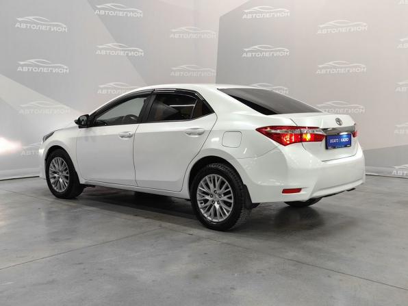 Toyota Corolla XI (E160 E170 E180) с пробегом 2013 года, цена 1 280 000 рублей, 288000 км, седан, Автокод Объявления