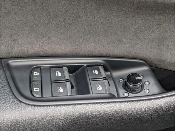 Audi Q8 I (4M) с пробегом 2018 года, цена 6 080 000 рублей, 44777 км, внедорожник, Автокод Объявления