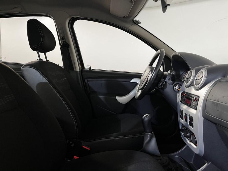Renault Sandero I Великий Новгород  - изображение 12