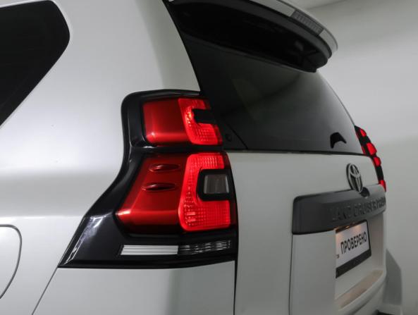 Toyota Land Cruiser Prado 150 Series Рестайлинг 3 с пробегом 2021 года, цена 4 390 000 рублей, 80407 км, внедорожник, Автокод Объявления