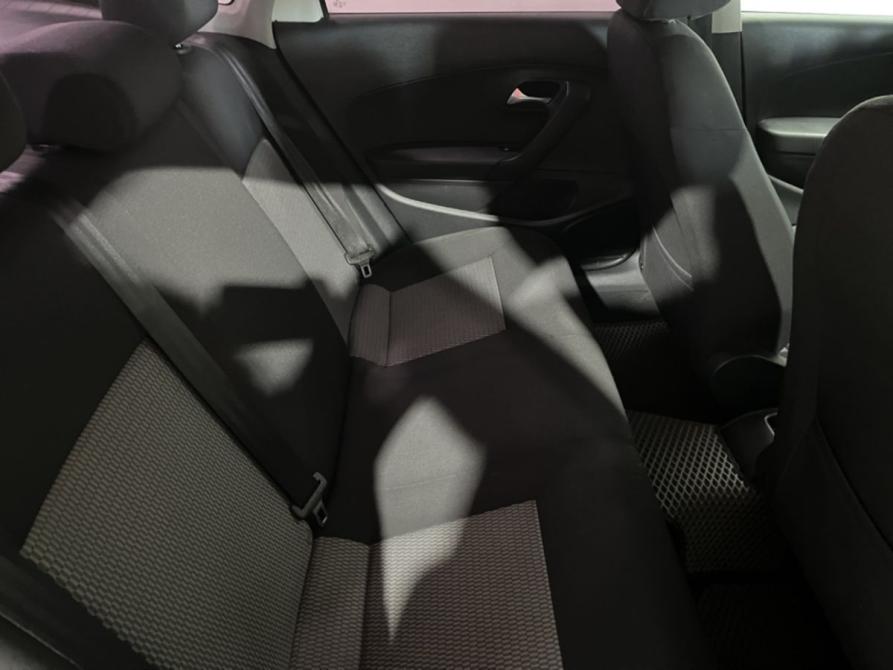 Volkswagen Polo V Курск  - изображение 15