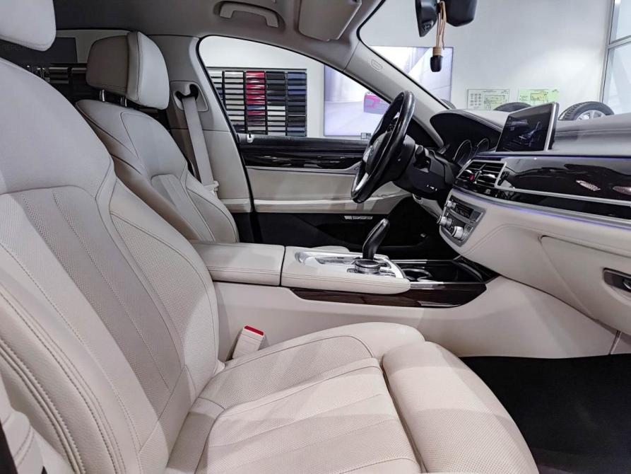 BMW 7 серии VI (G11/G12) Казань  - изображение 13