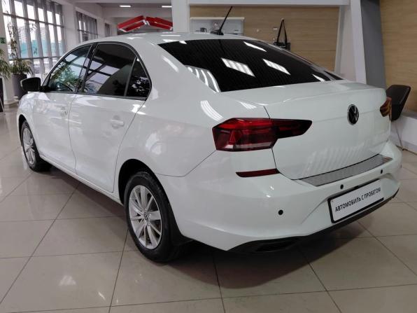 Volkswagen Polo VI с пробегом 2022 года, цена 1 070 000 рублей, 304881 км, лифтбек, Автокод Объявления