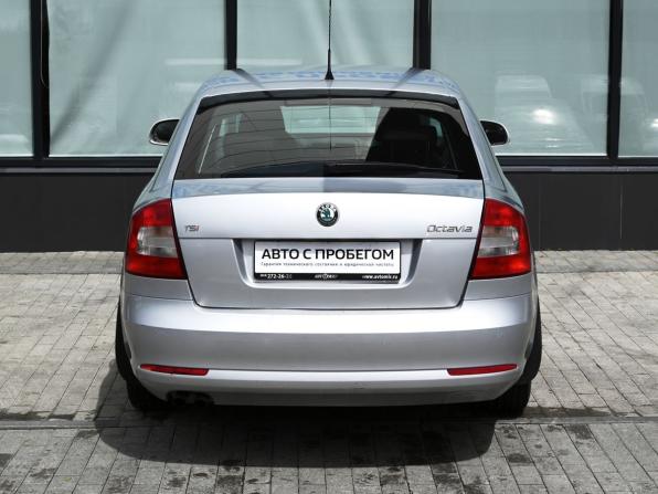 Skoda Octavia II (A5) Рестайлинг с пробегом 2011 года, цена 905 000 рублей, 189000 км, лифтбек, Автокод Объявления