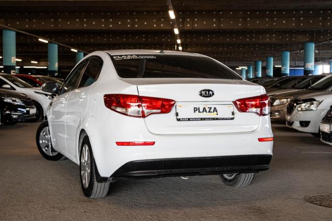 Kia Rio III Рестайлинг с пробегом 2015 года, цена 1 050 000 рублей, 128830 км, седан, Автокод Объявления