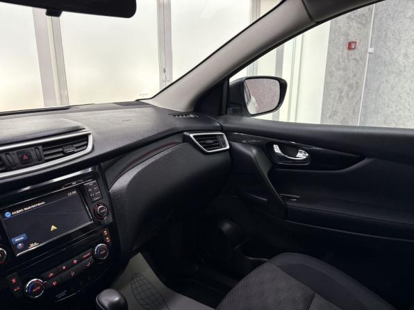 Nissan Qashqai II с пробегом 2014 года, цена 1 685 000 рублей, 106266 км, внедорожник, Автокод Объявления