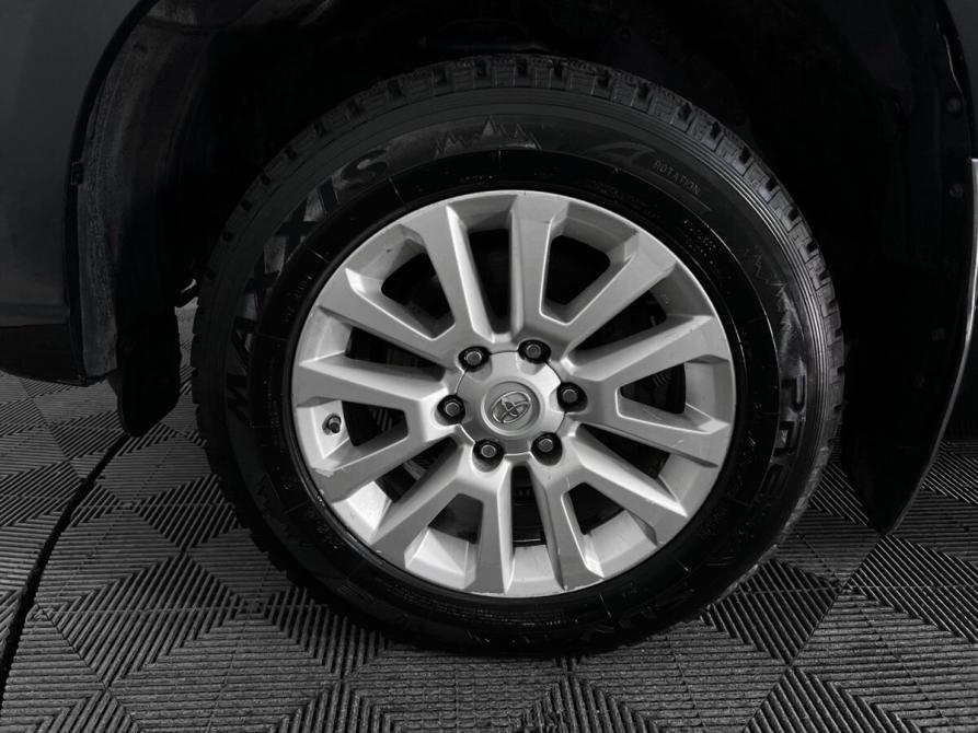 Toyota Land Cruiser Prado 150 Series Рестайлинг 1 Архангельск  - изображение 17