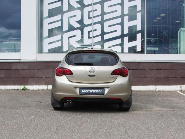Opel Astra J с пробегом 2011 года, цена 699 000 рублей, 178000 км, хэтчбек, Автокод Объявления