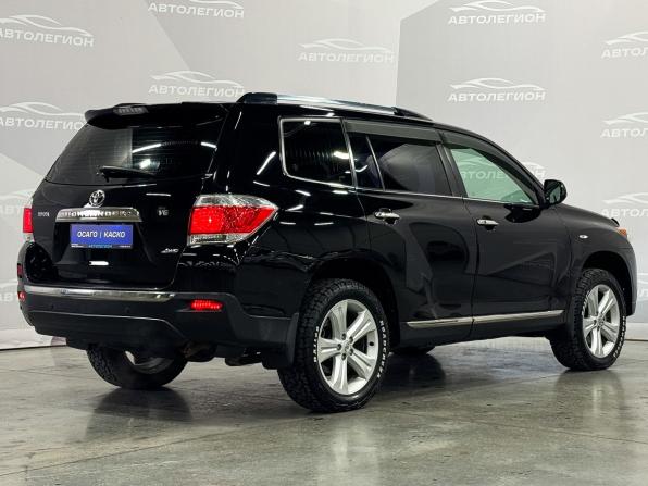Toyota Highlander II (XU40) Рестайлинг с пробегом 2011 года, цена 2 100 000 рублей, 204000 км, внедорожник, Автокод Объявления