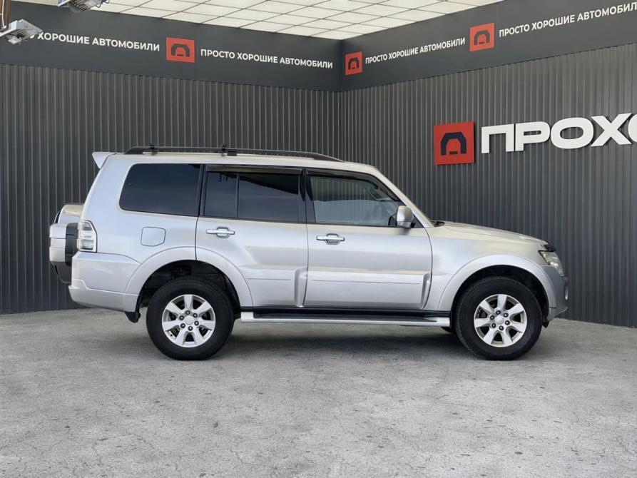 Mitsubishi Pajero IV Рестайлинг 1 Пермь  - изображение 25