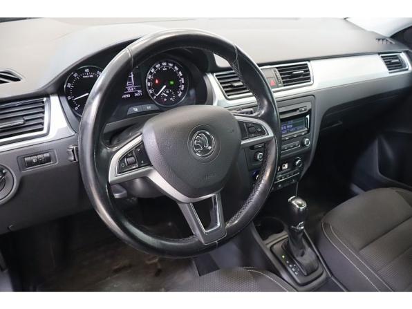 Skoda Rapid I с пробегом 2014 года, цена 1 099 000 рублей, 93806 км, лифтбек, Автокод Объявления