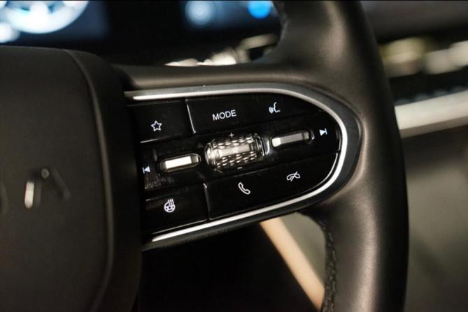 Omoda C5 I с пробегом 2024 года, цена 2 120 000 рублей, 16000 км, внедорожник, Автокод Объявления
