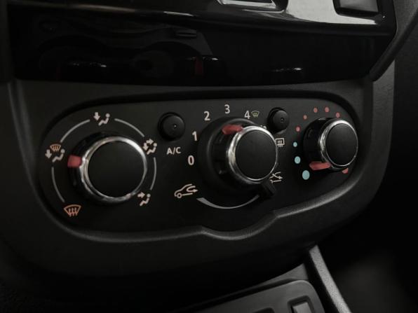 Renault Duster I Рестайлинг с пробегом 2019 года, цена 1 800 000 рублей, 53000 км, внедорожник, Автокод Объявления