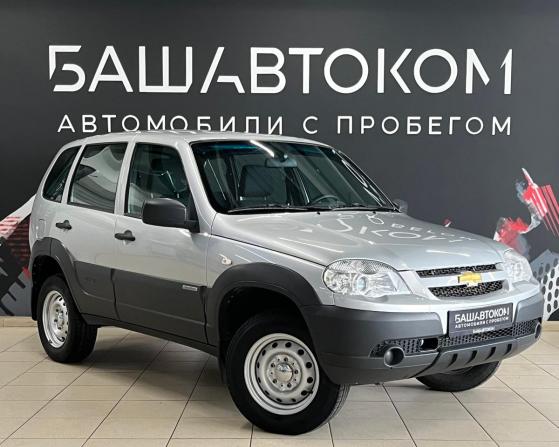 Chevrolet Niva I Рестайлинг с пробегом 2017 года, цена 735 000 рублей, 85638 км, внедорожник, Автокод Объявления