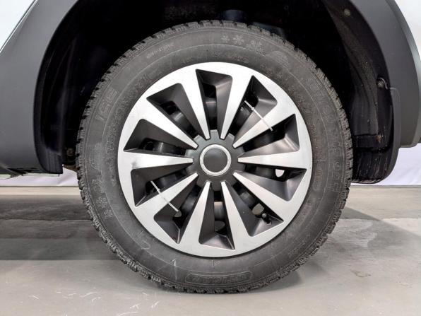 Renault Logan II Рестайлинг с пробегом 2021 года, цена 1 150 000 рублей, 65999 км, седан, Автокод Объявления