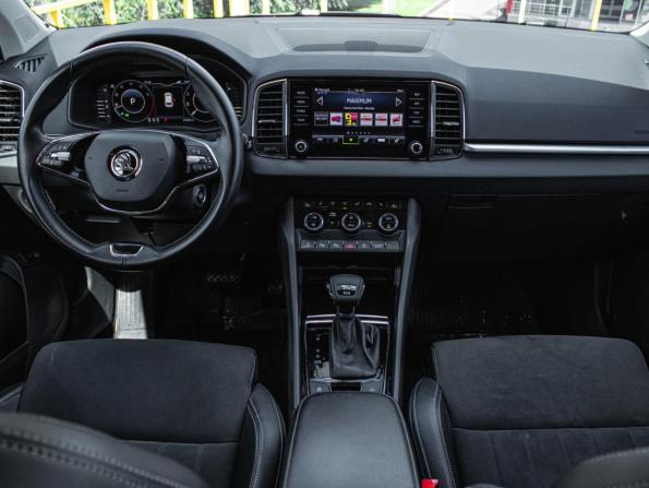 Skoda Karoq I с пробегом 2020 года, цена 2 550 000 рублей, 82100 км, внедорожник, Автокод Объявления