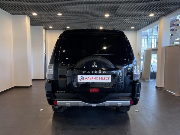 Mitsubishi Pajero IV Рестайлинг 1 с пробегом 2011 года, цена 2 311 000 рублей, 194500 км, внедорожник, Автокод Объявления