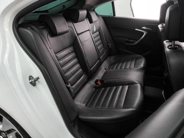 Opel Insignia I Рестайлинг с пробегом 2014 года, цена 1 450 000 рублей, 134253 км, лифтбек, Автокод Объявления
