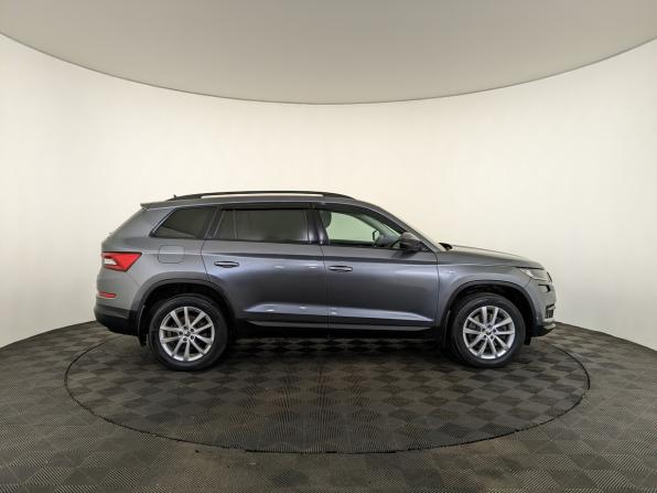 Skoda Kodiaq I с пробегом 2019 года, цена 3 100 000 рублей, 92984 км, внедорожник, Автокод Объявления