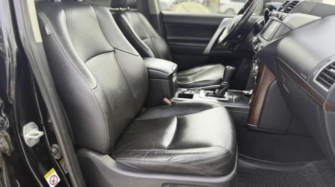 Toyota Land Cruiser Prado 150 Series Рестайлинг 1 с пробегом 2014 года, цена 3 350 000 рублей, 328057 км, внедорожник, Автокод Объявления