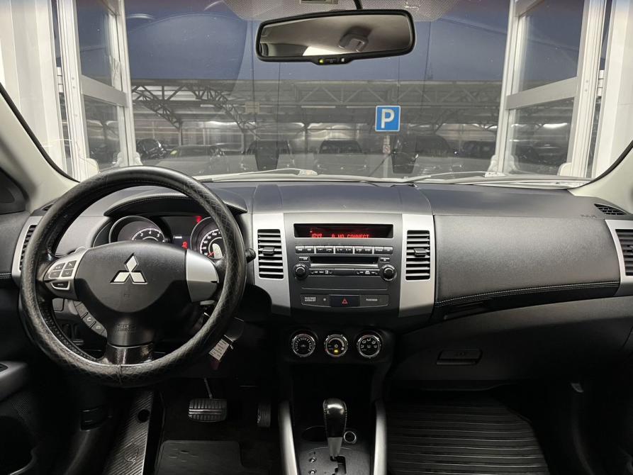 Mitsubishi Outlander II Рестайлинг Новосибирск  - изображение 8