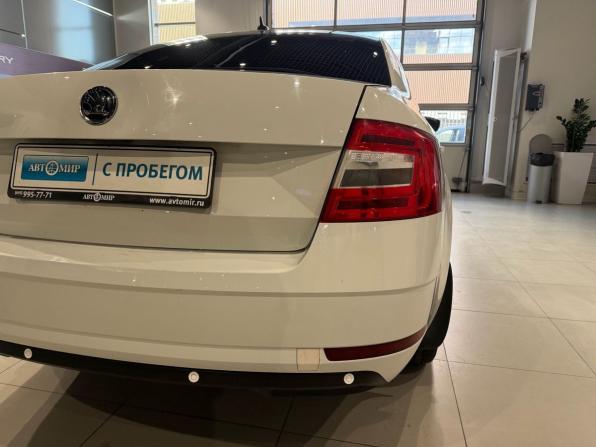 Skoda Octavia III (A7) Рестайлинг с пробегом 2018 года, цена 1 086 000 рублей, 131830 км, лифтбек, Автокод Объявления
