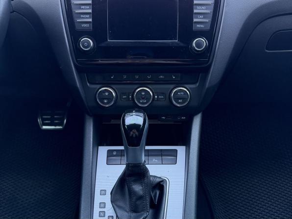 Skoda Octavia III (A7) с пробегом 2013 года, цена 1 380 000 рублей, 184839 км, лифтбек, Автокод Объявления