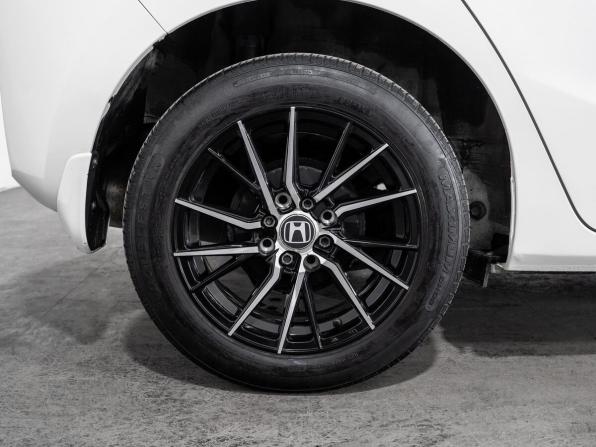 Honda Fit III с пробегом 2013 года, цена 999 000 рублей, 150500 км, хэтчбек, Автокод Объявления