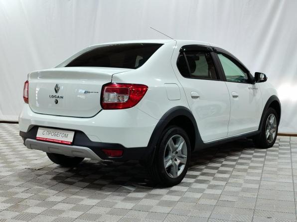 Renault Logan II Рестайлинг с пробегом 2021 года, цена 990 000 рублей, 59850 км, седан, Автокод Объявления