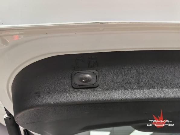Ford Kuga II Рестайлинг с пробегом 2016 года, цена 1 250 000 рублей, 196000 км, внедорожник, Автокод Объявления