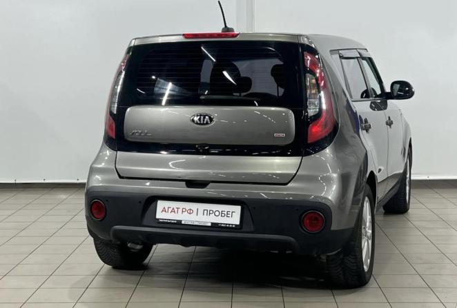 Kia Soul II Рестайлинг с пробегом 2018 года, цена 1 320 000 рублей, 181869 км, хэтчбек, Автокод Объявления
