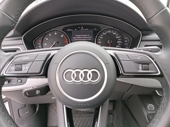 Audi A4 V (B9) Рестайлинг с пробегом 2021 года, цена 3 282 000 рублей, 32300 км, седан, Автокод Объявления