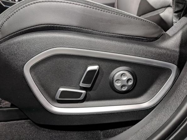 Geely Tugella I с пробегом 2022 года, цена 2 950 000 рублей, 27012 км, внедорожник, Автокод Объявления