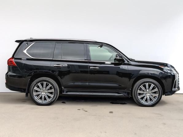 Lexus LX III Рестайлинг 2 с пробегом 2017 года, цена 8 645 000 рублей, 71119 км, внедорожник, Автокод Объявления