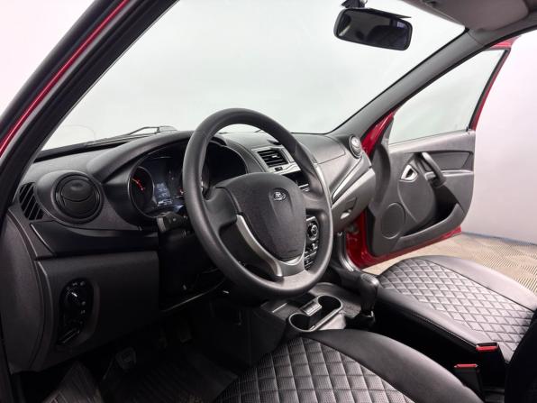 Lada (ВАЗ) Granta I Рестайлинг с пробегом 2025 года, цена 1 015 000 рублей, 4142 км, седан, Автокод Объявления