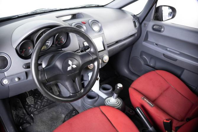 Mitsubishi Colt VI (Z20/Z30) с пробегом 2005 года, цена 399 000 рублей, 198793 км, хэтчбек, Автокод Объявления