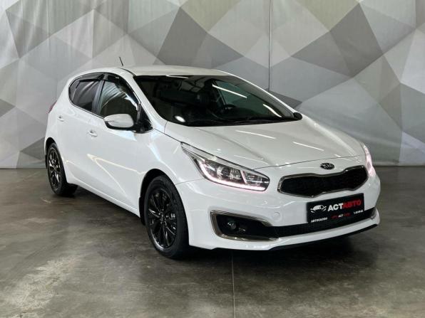 Kia Ceed II Рестайлинг с пробегом 2015 года, цена 1 230 000 рублей, 108834 км, хэтчбек, Автокод Объявления