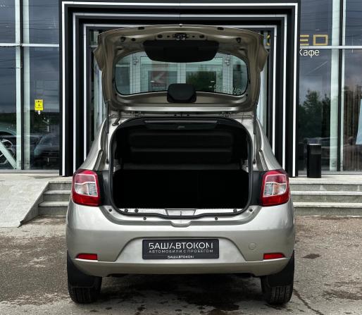 Renault Sandero II Рестайлинг с пробегом 2020 года, цена 1 240 000 рублей, 107526 км, хэтчбек, Автокод Объявления