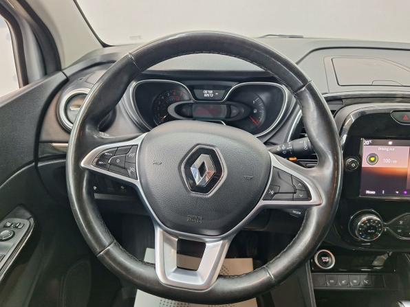 Renault Kaptur I Рестайлинг с пробегом 2021 года, цена 1 315 000 рублей, 136758 км, внедорожник, Автокод Объявления