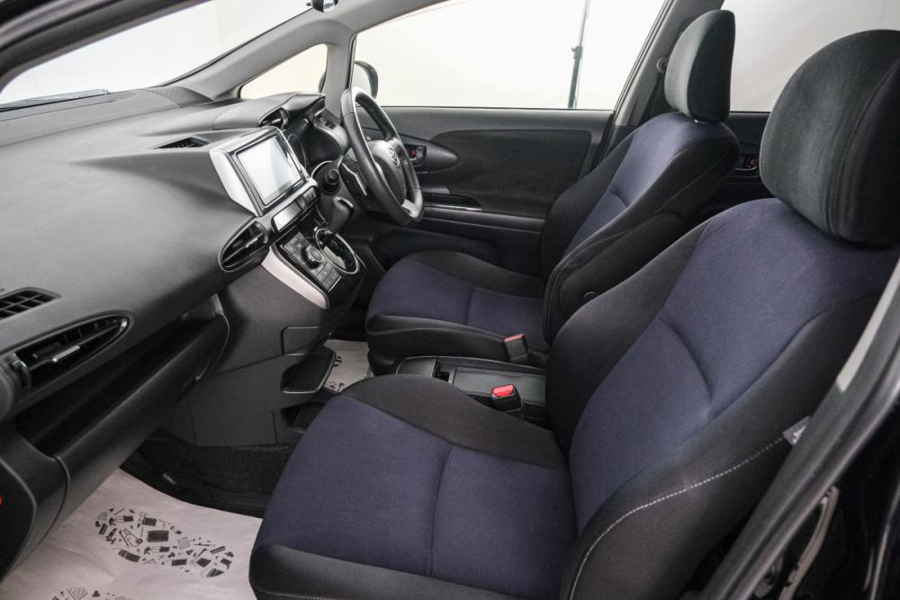 Toyota Wish II Рестайлинг Красноярск  - изображение 13