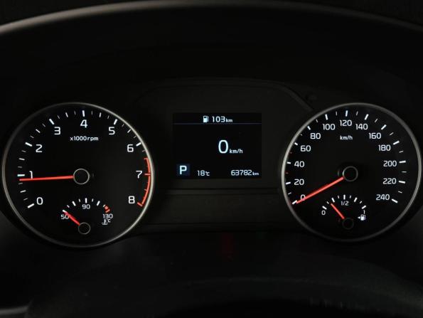 Kia Sportage IV Рестайлинг с пробегом 2021 года, цена 2 649 000 рублей, 63782 км, внедорожник, Автокод Объявления