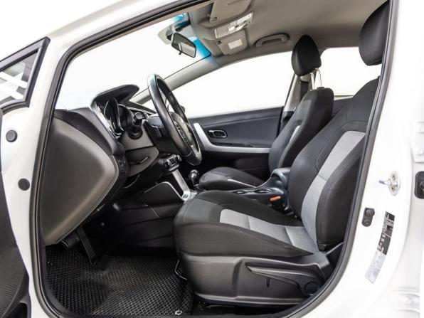 Kia Ceed II Рестайлинг с пробегом 2018 года, цена 1 298 000 рублей, 97697 км, универсал, Автокод Объявления