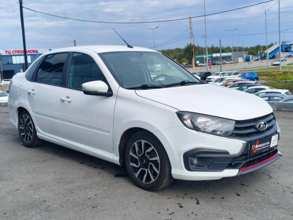 Lada (ВАЗ) Granta I Рестайлинг с пробегом 2024 года, цена 925 000 рублей, 69500 км, седан, Автокод Объявления