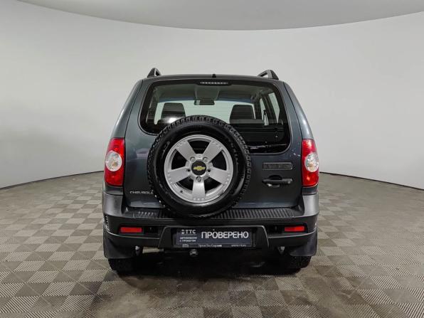 Chevrolet Niva I Рестайлинг с пробегом 2016 года, цена 665 000 рублей, 128059 км, внедорожник, Автокод Объявления