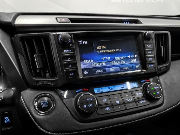 Toyota RAV4 IV (XA40) Рестайлинг с пробегом 2018 года, цена 2 650 000 рублей, 116702 км, внедорожник, Автокод Объявления