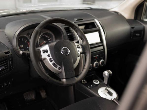 Nissan X-Trail II с пробегом 2010 года, цена 925 000 рублей, 334197 км, внедорожник, Автокод Объявления