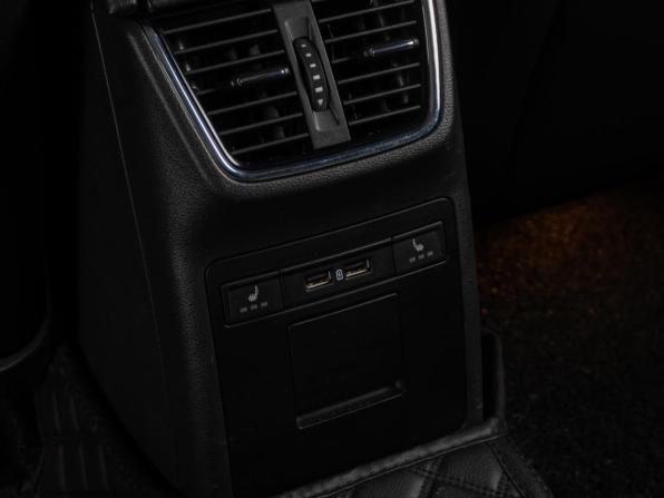 Skoda Octavia III (A7) Рестайлинг с пробегом 2020 года, цена 2 675 000 рублей, 102071 км, лифтбек, Автокод Объявления