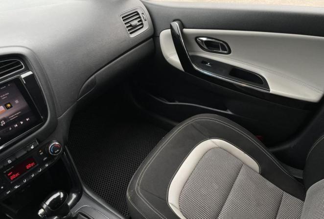 Kia Ceed II с пробегом 2012 года, цена 820 000 рублей, 208543 км, хэтчбек, Автокод Объявления